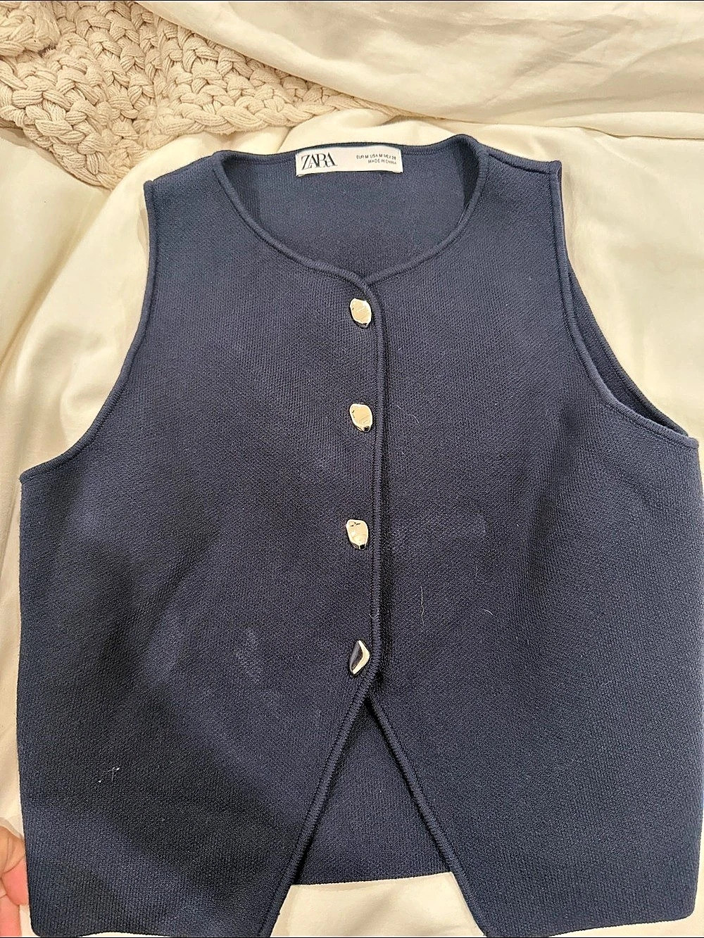 Zara Knit Vest in Blue Size Medium Like New